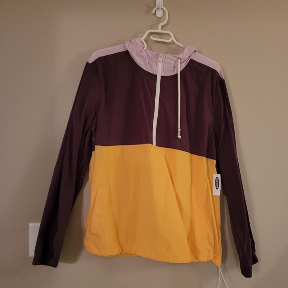 NWT Wind Breaker - Picture 1 of 3